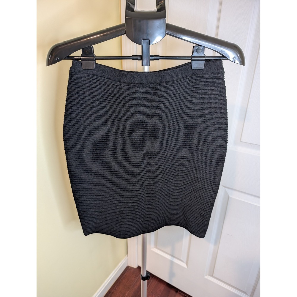 Eileen Fisher Mini Skirt Womens XS Black Ribbed Wool Blend Italian‎ Yarn